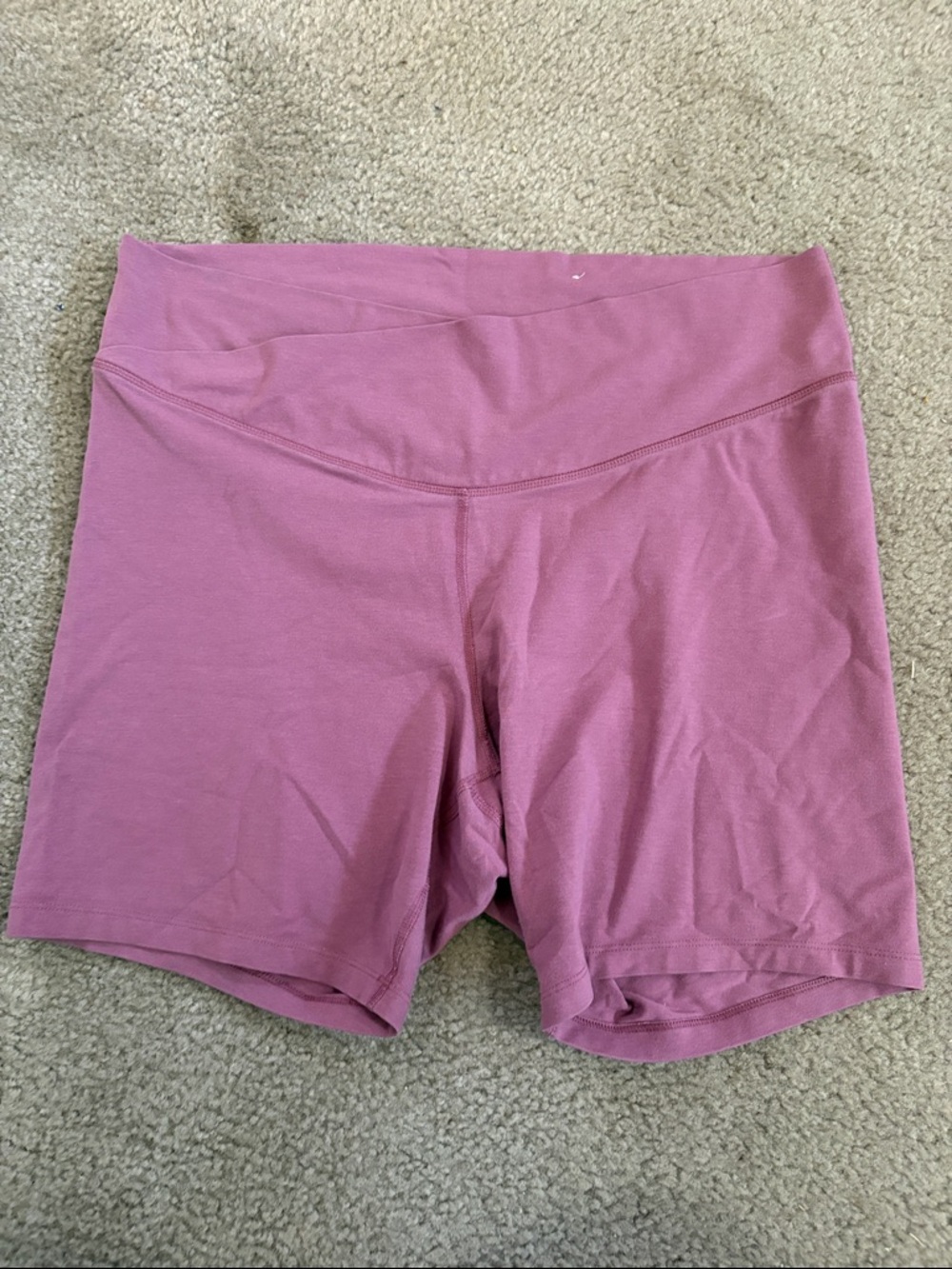 Old Navy Women's High-Waist Active Bike Shorts - Mauve Pink